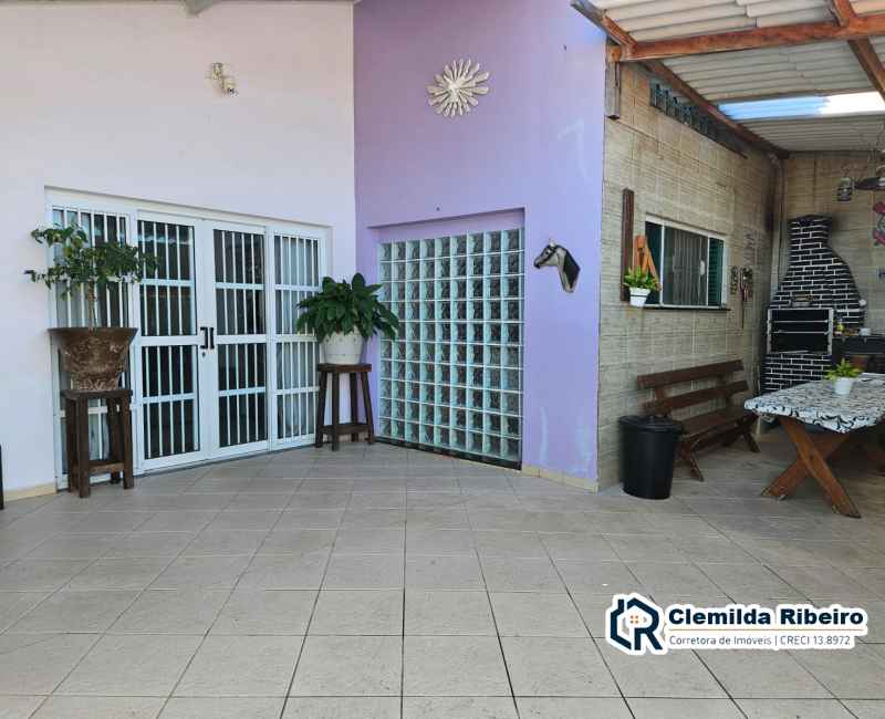 Foto de CASA  Á VENDA   GAIVOTA 